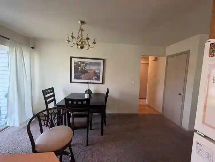1 room 1/2 bath