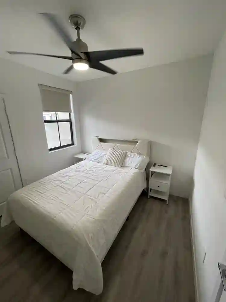 Ready to move in! 1 Bedroom/1 Bath