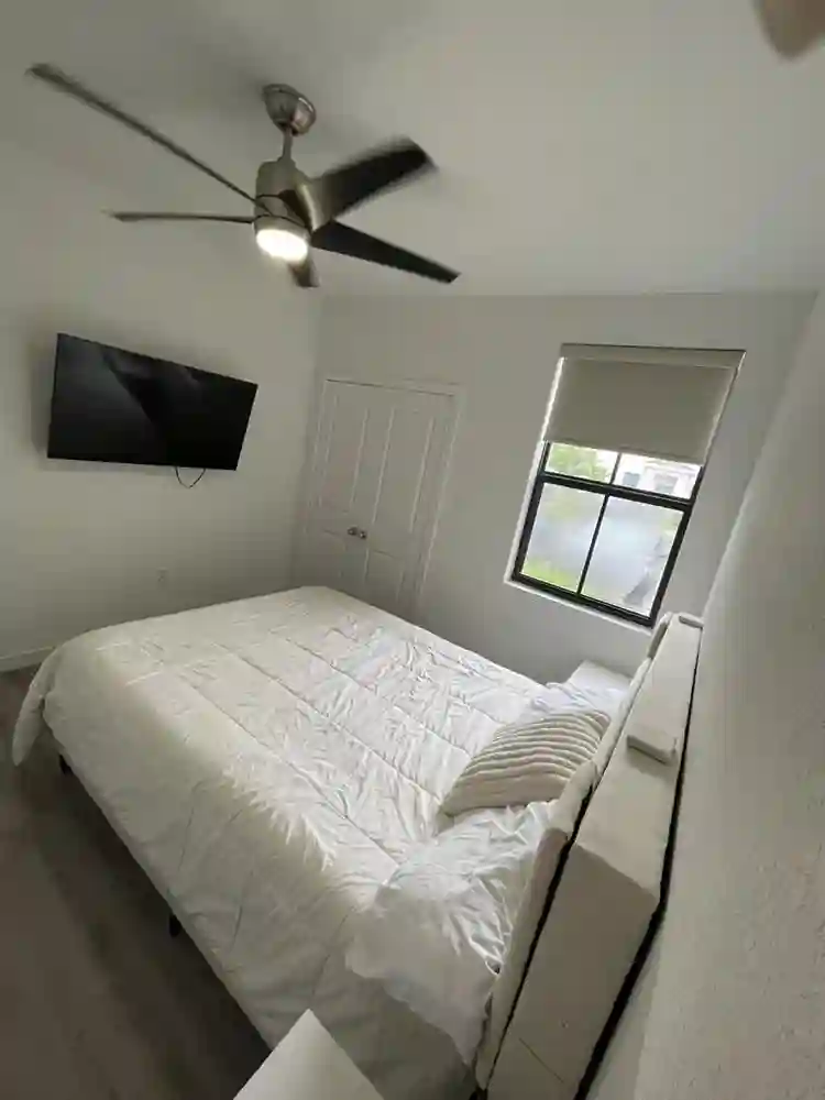 Ready to move in! 1 Bedroom/1 Bath