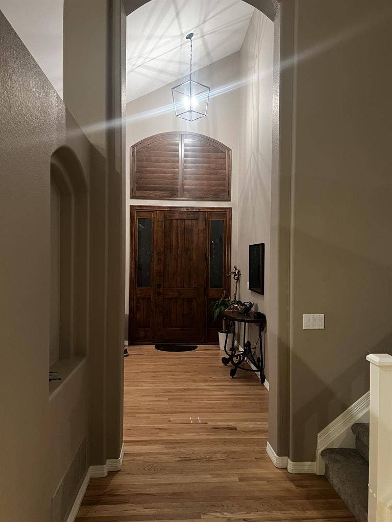 Furnished room in huge house