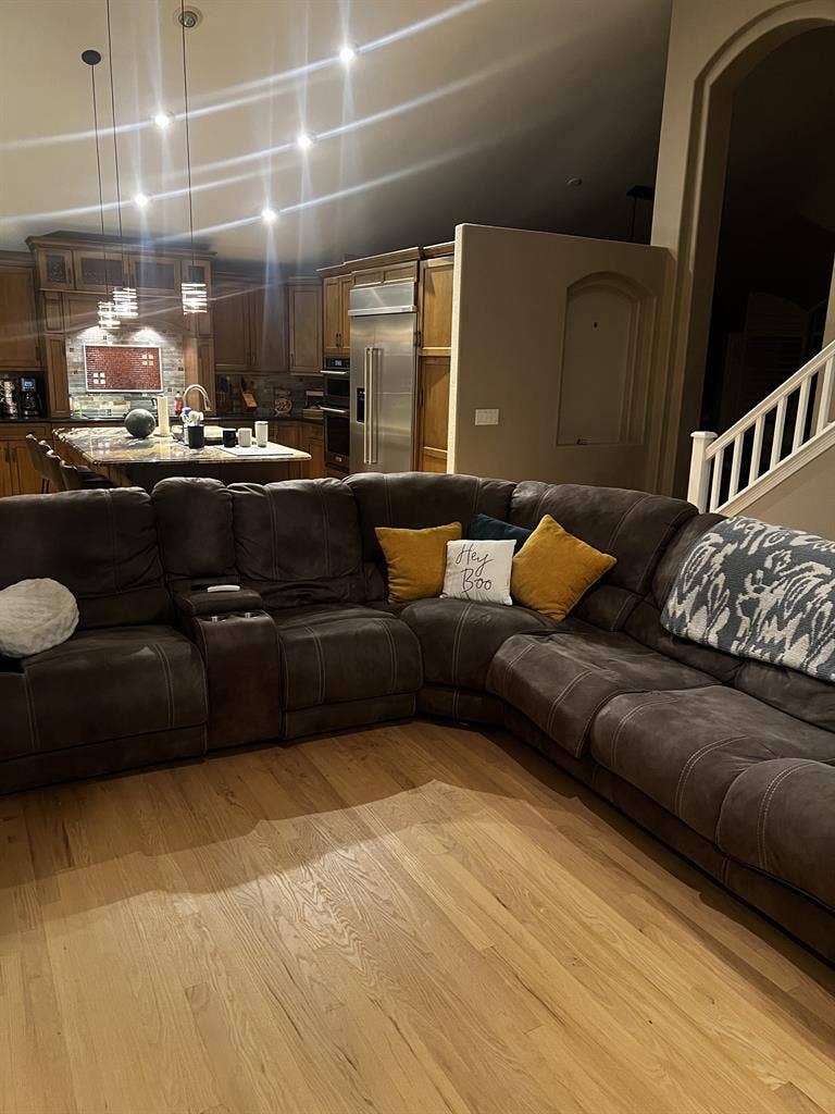 Furnished room in huge house