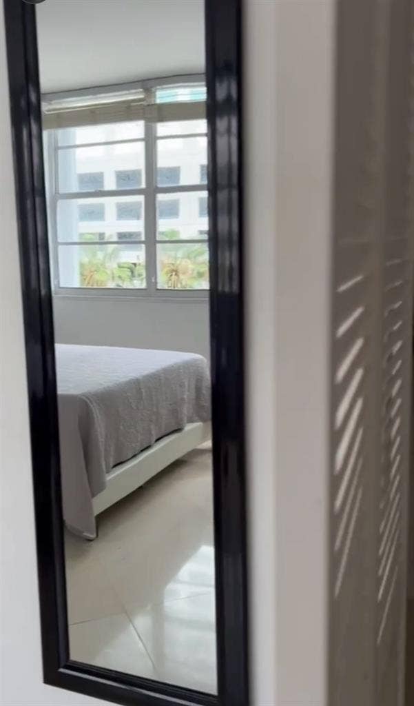 Private room for rent-BRICKELL