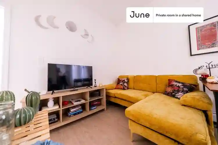 2 BR in New York City