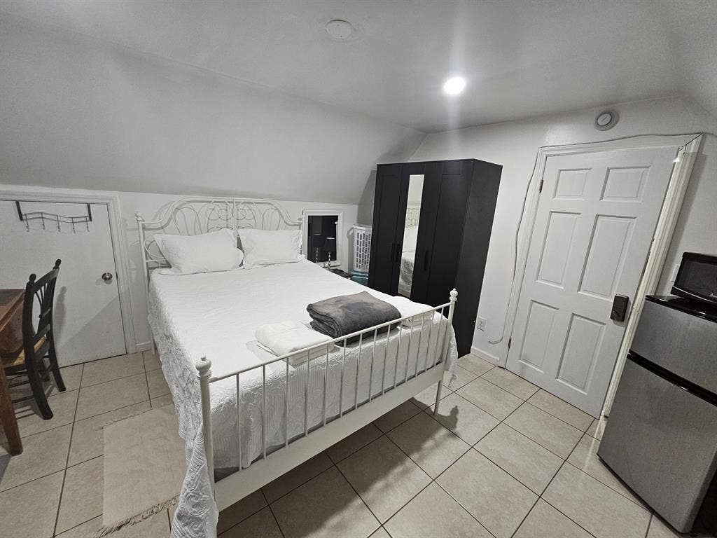 Room for rent