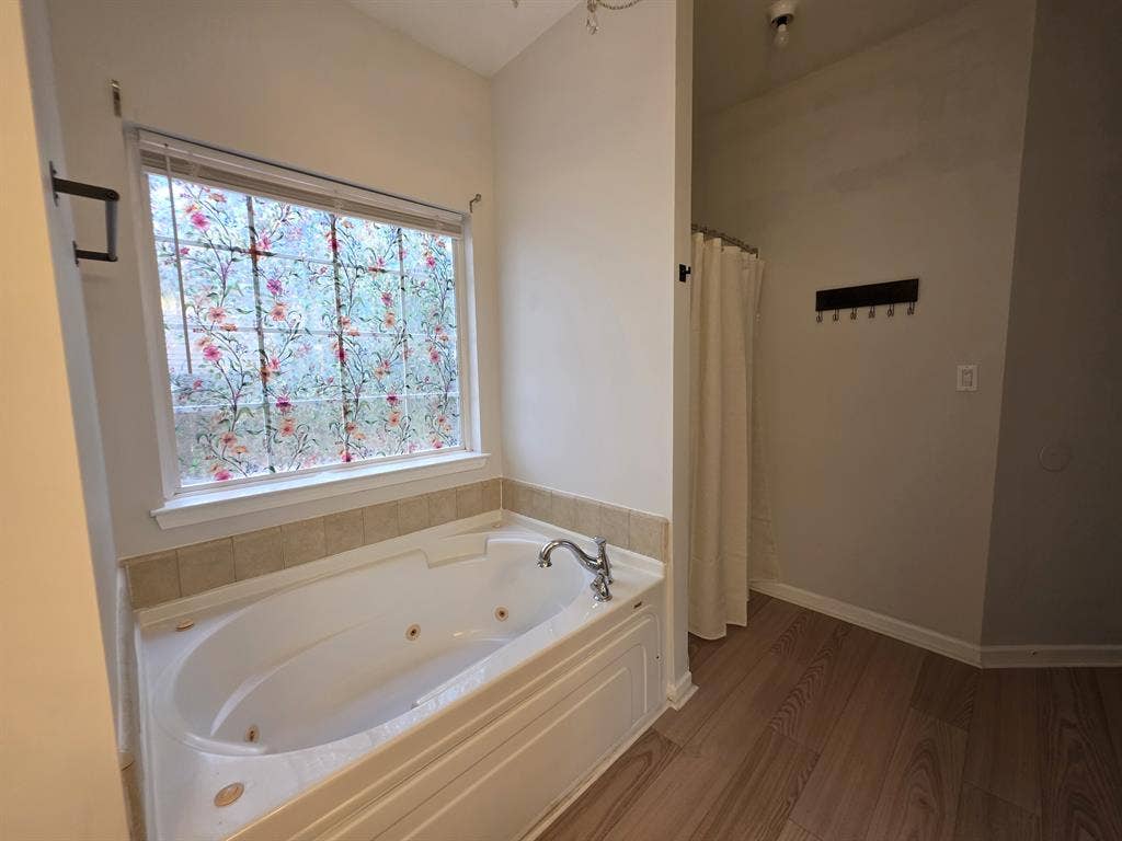 Furnished 4BR Home w/ Private Pool