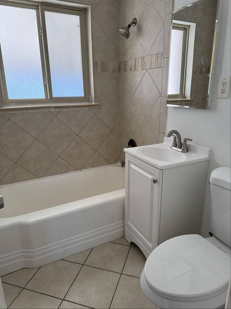 Roomate Wanted!