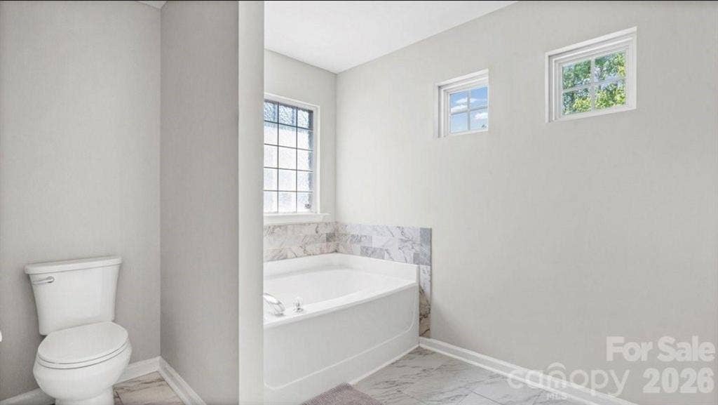 Master Suite Near UNCC + Pool