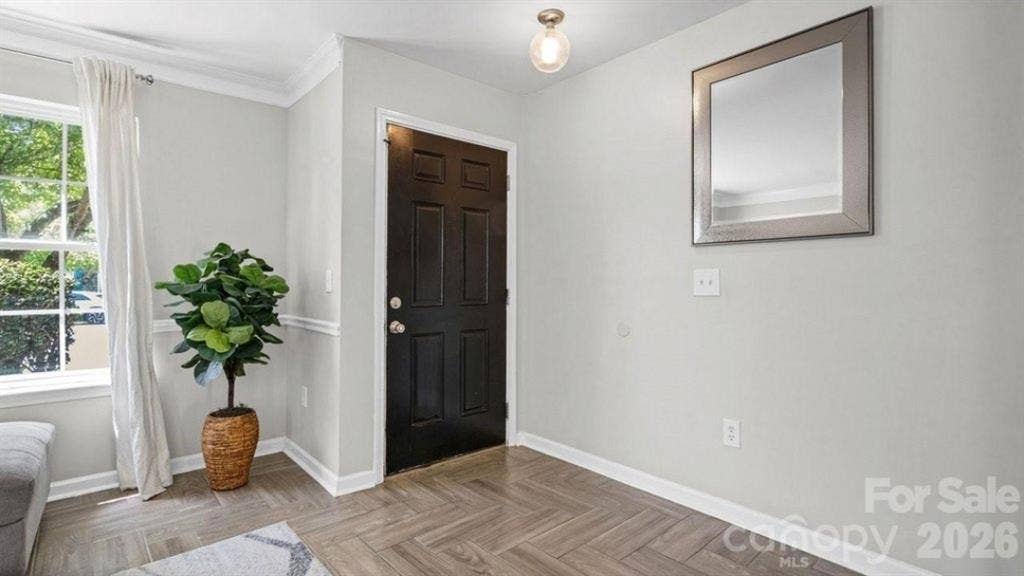 Master Suite Near UNCC + Pool
