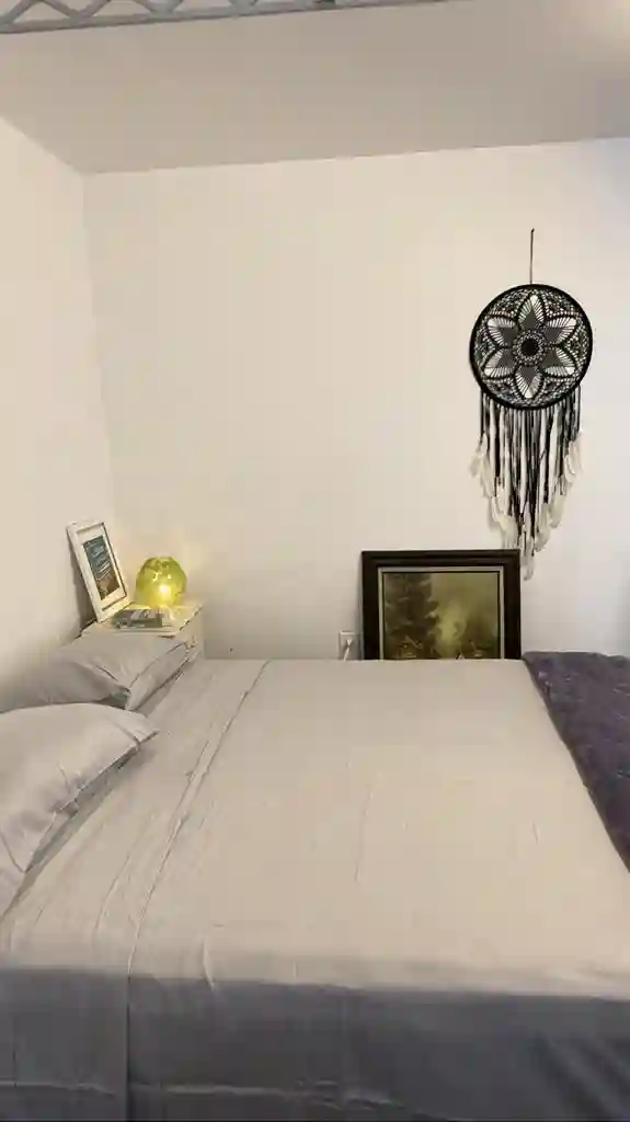 One bedroom with backyard in Venice