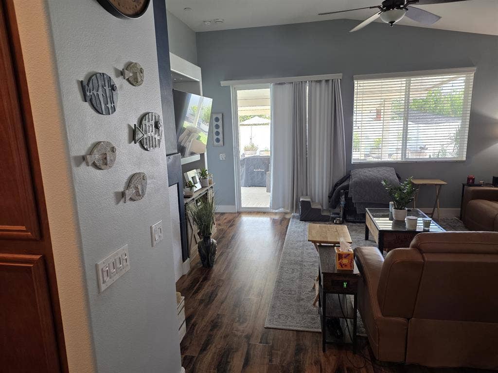 Room for rent/ private bath