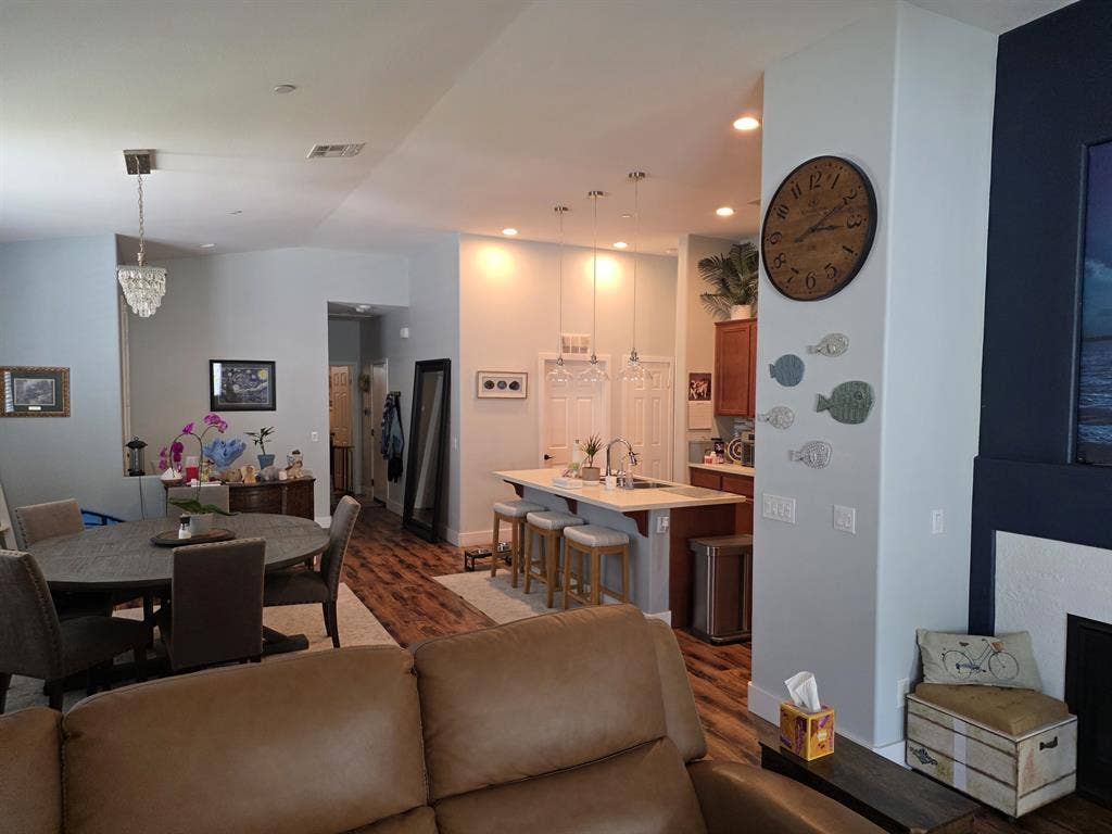 Room for rent/ private bath