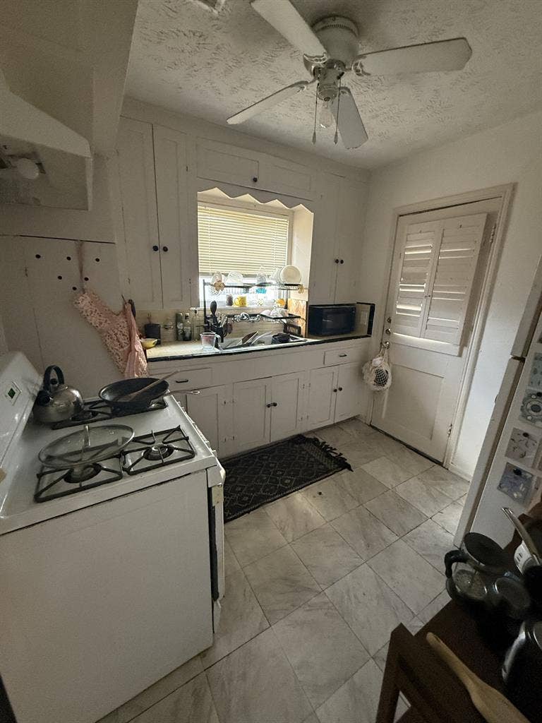 Room for rent in Montrose $850/mo