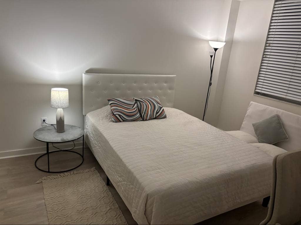 Private room - ocean view condo