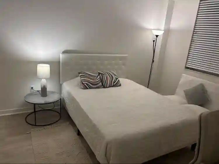 Private room - ocean view condo