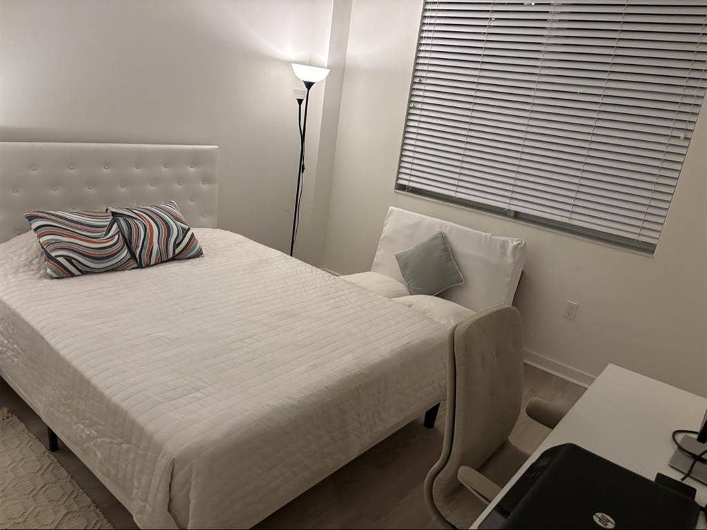 Private room - ocean view condo