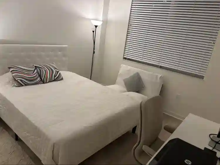 Private room - ocean view condo