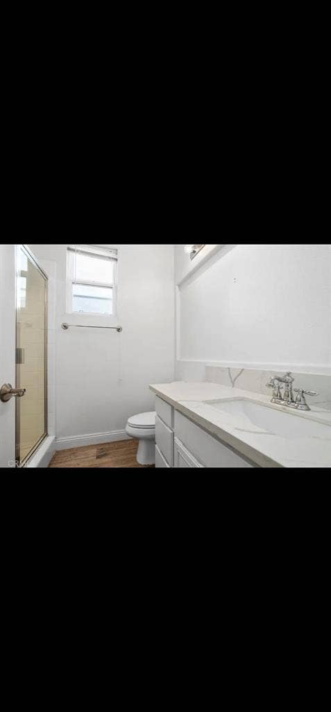 PRIVATE ROOM + PRIVATE BATHROOM