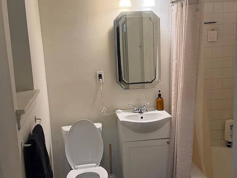 Furnished 1bed 1 bath available!