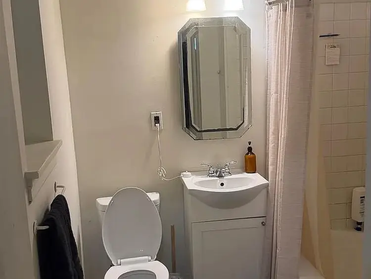 Furnished 1bed 1 bath available!