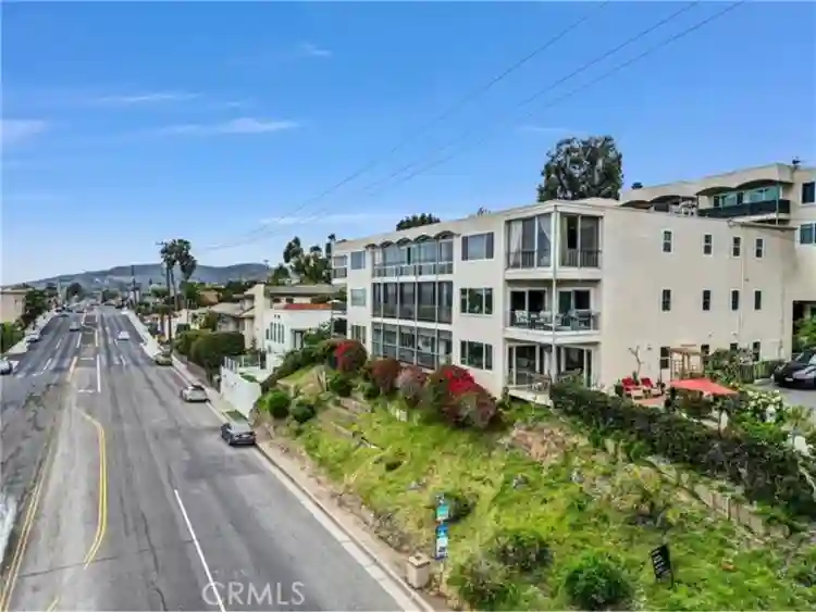 Luxury Oceanview Condo Laguna Beach