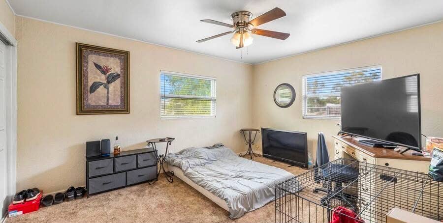 2 bedroom furnished apartment