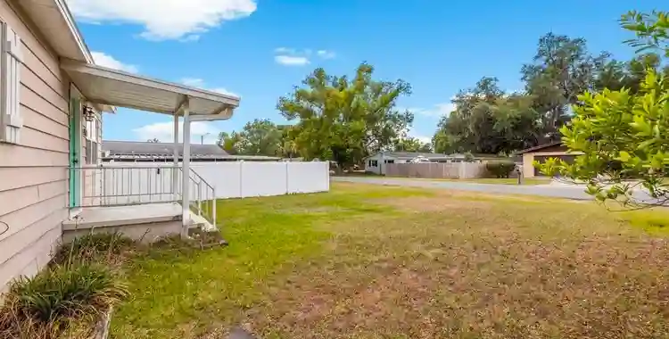 2 bedroom furnished apartment
