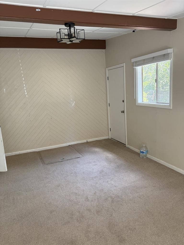 Room for Rent in House- October 1st