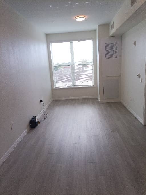 $690 a month $100 deposit