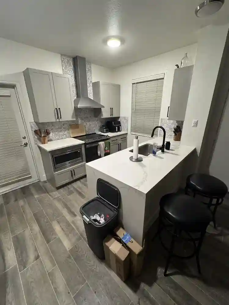 Private bed & bath - desert ridge