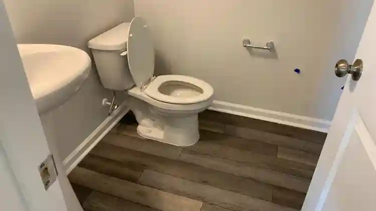 4 BR in Apex