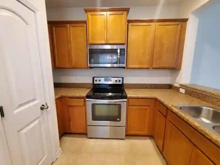 3 BR in Raleigh