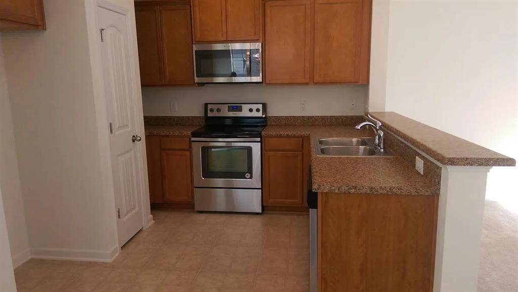 3 BR in Raleigh