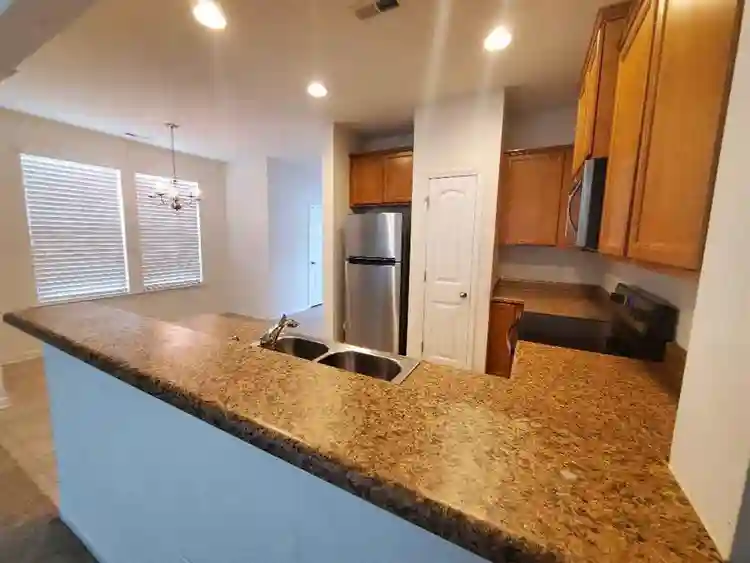 3 BR in Raleigh