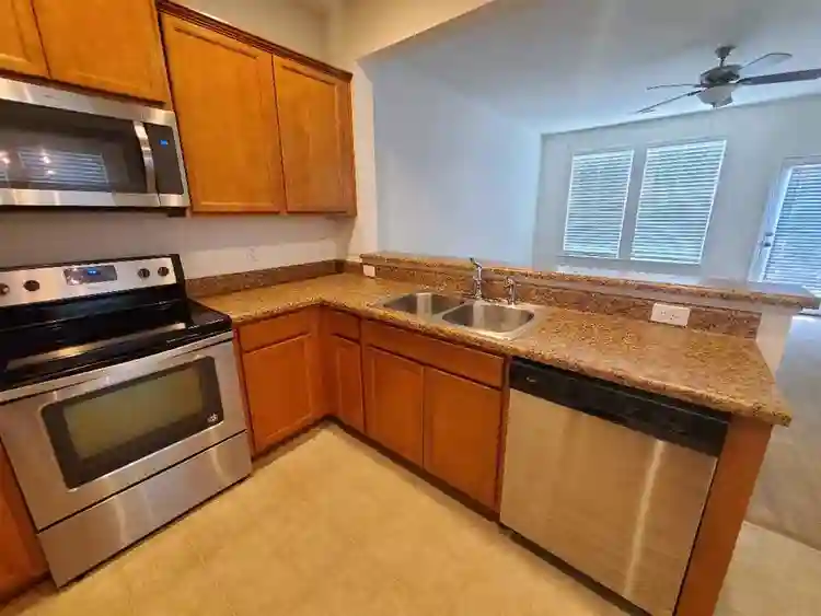 3 BR in Raleigh