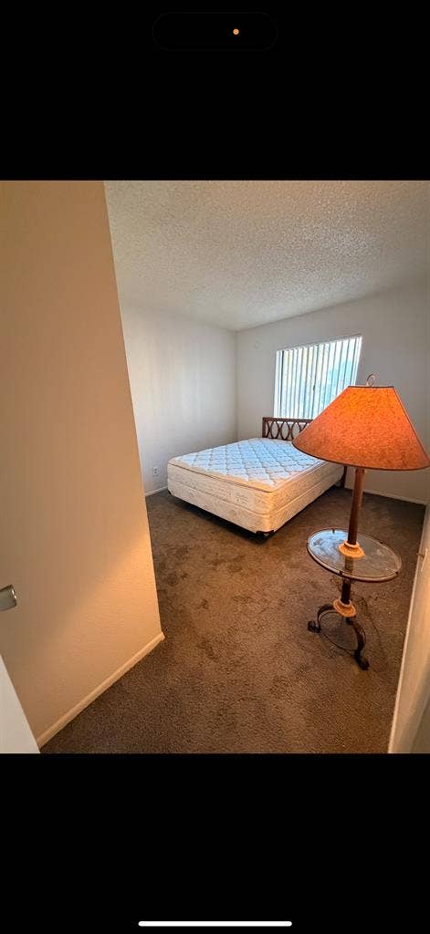 Available room for rent