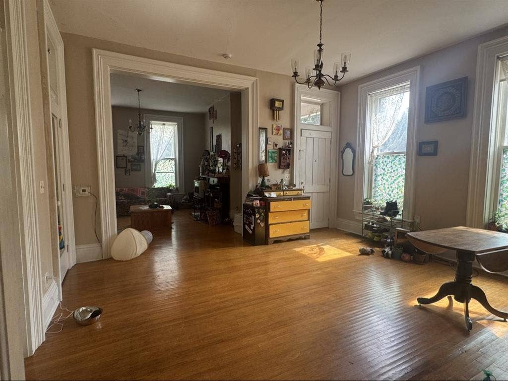 cozy historical house apt. downtown