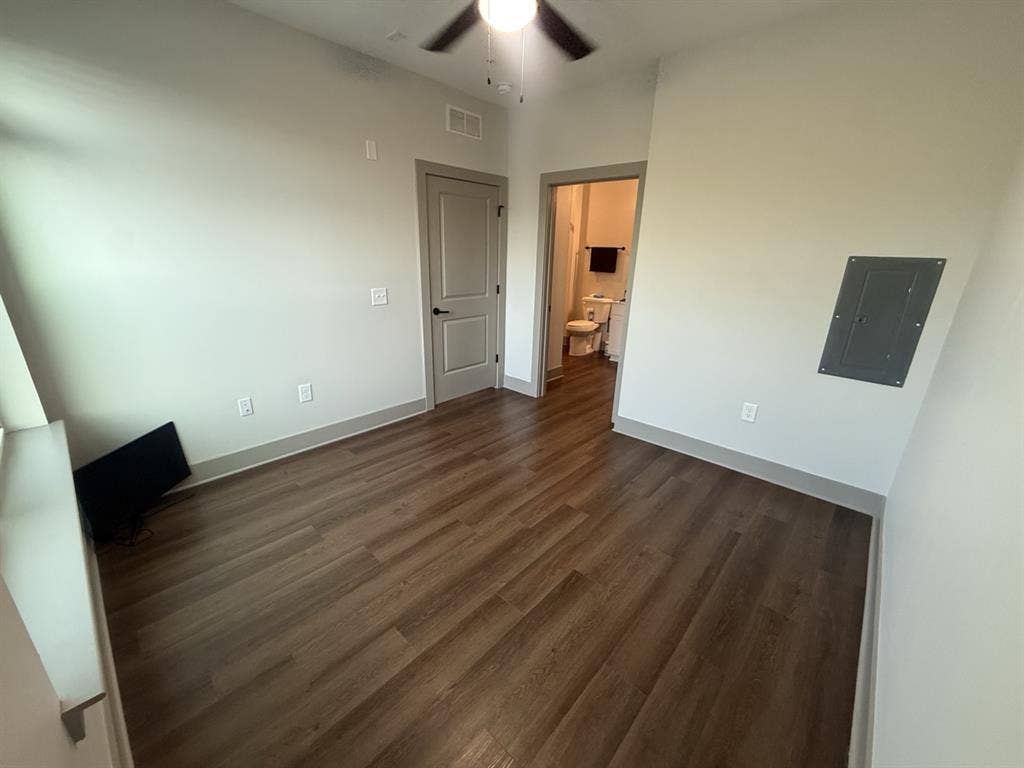 Private Room Available - Now