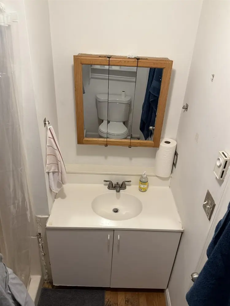 Bedroom with Private Bathroom Open
