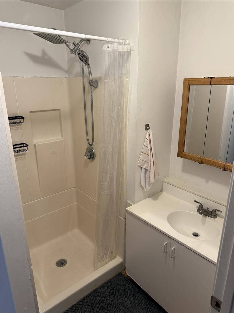Bedroom with Private Bathroom Open