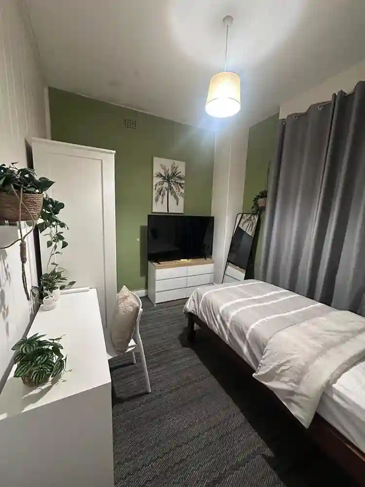 Private room in Petersham