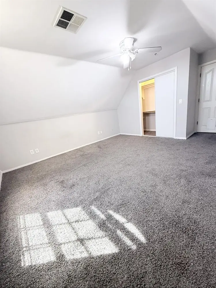 Private Room - Utilities Included