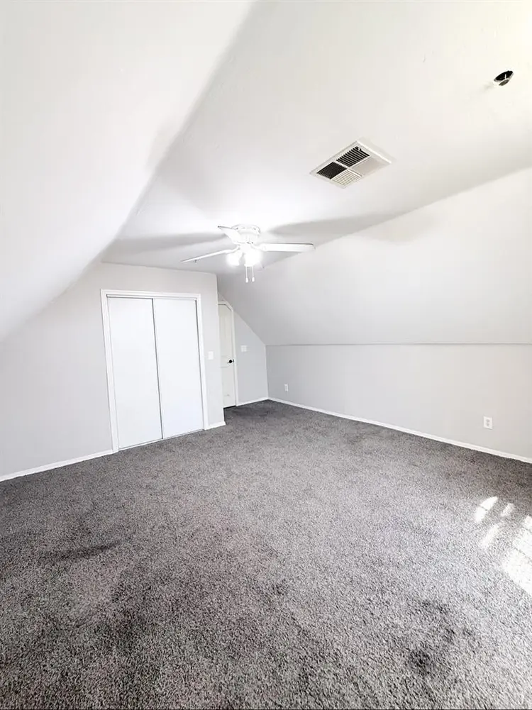 Private Room - Utilities Included