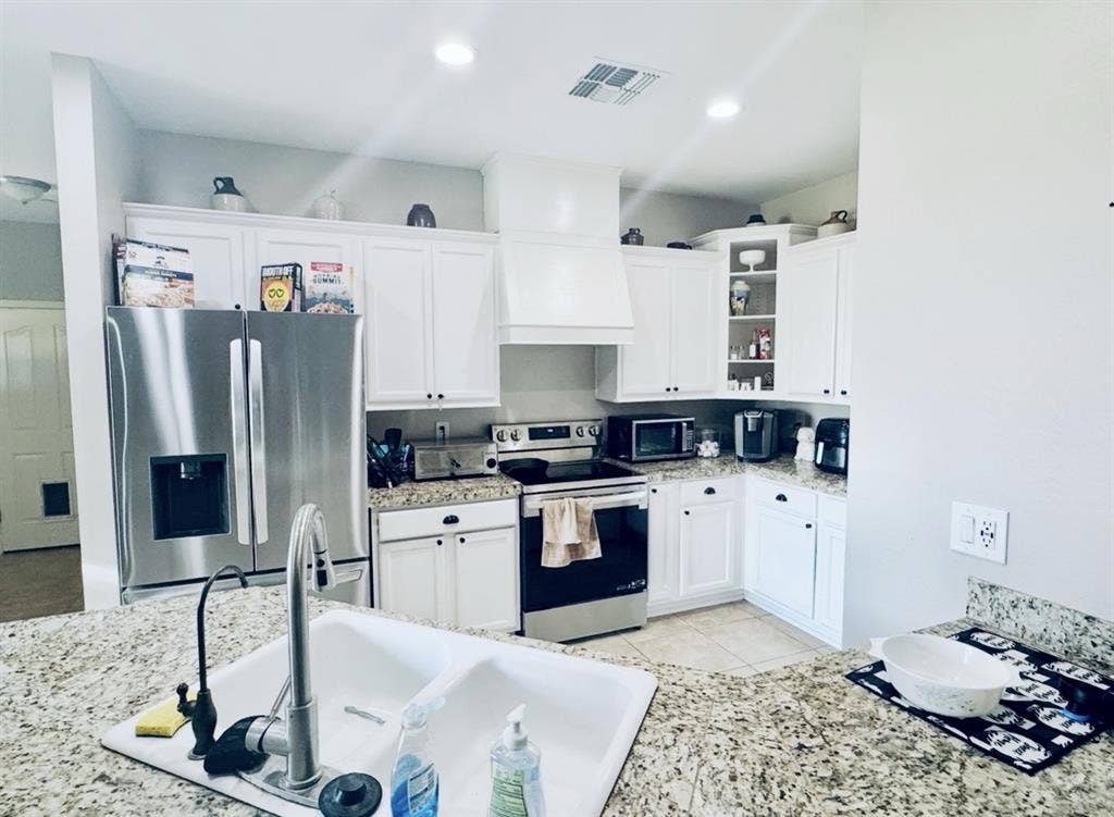 Private Room - Utilities Included
