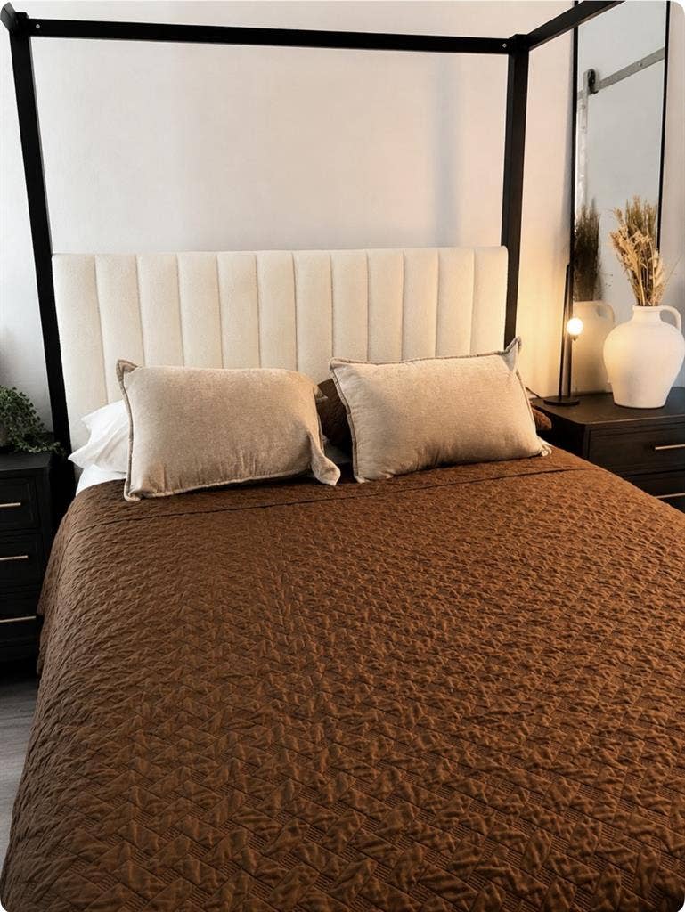 Roommate wanted