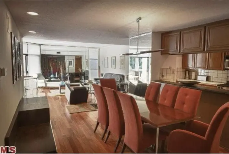 Private Room in Lux WEHO condo