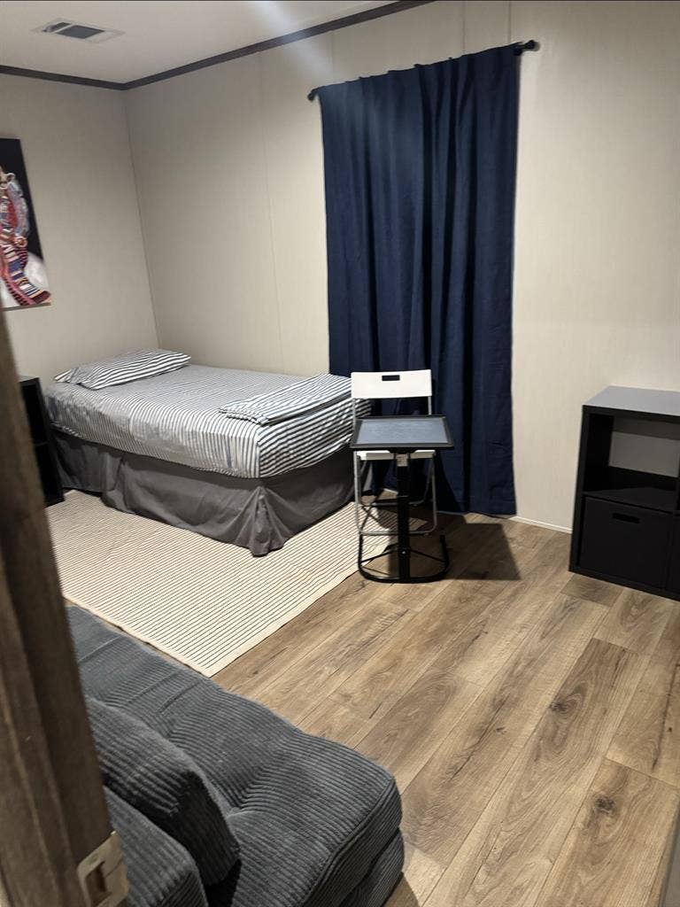 Rent room