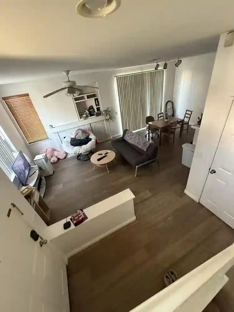 URGENTLY looking for new roommate!!