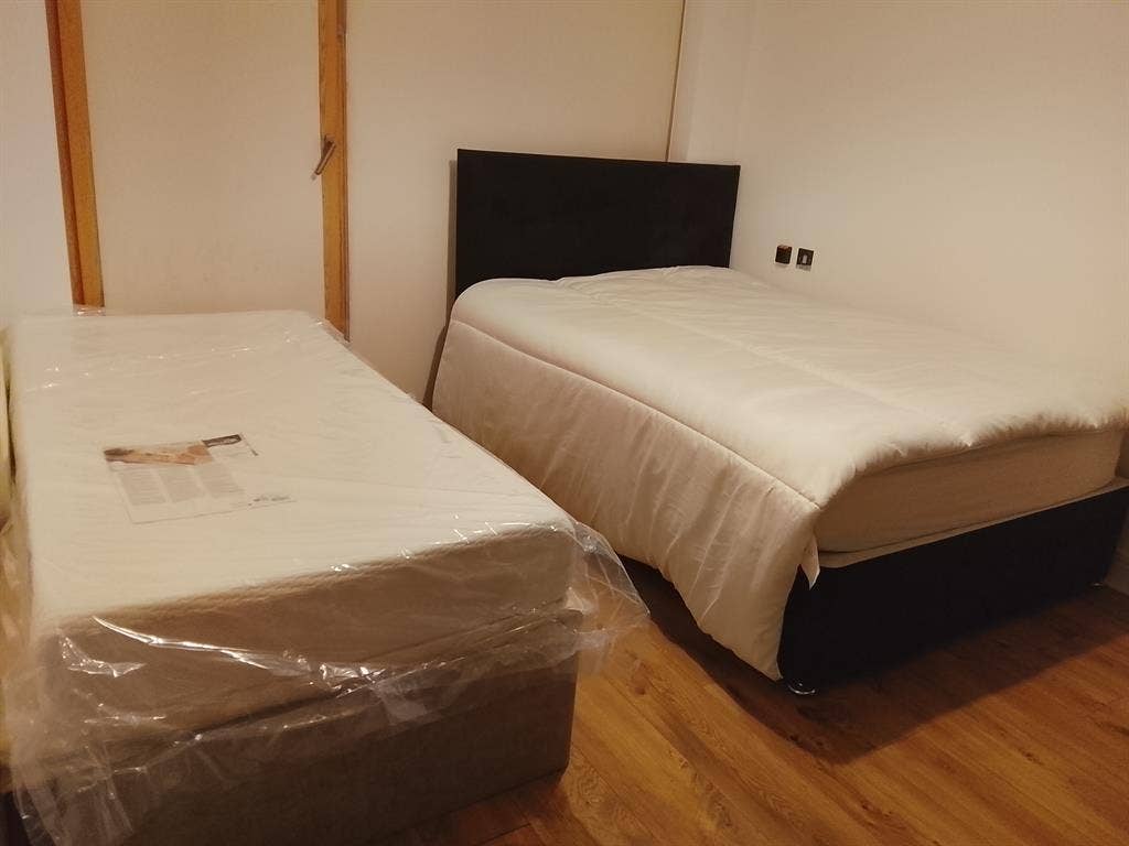 Looking for a room mate/650 euro