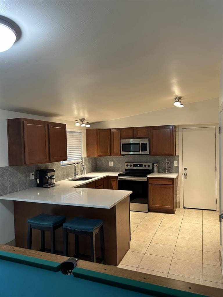 room for rent near tucson mall