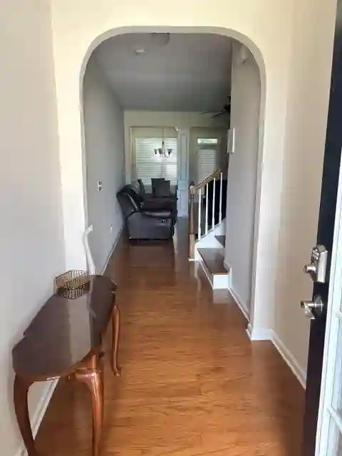 Clean & Quiet Furnished Room